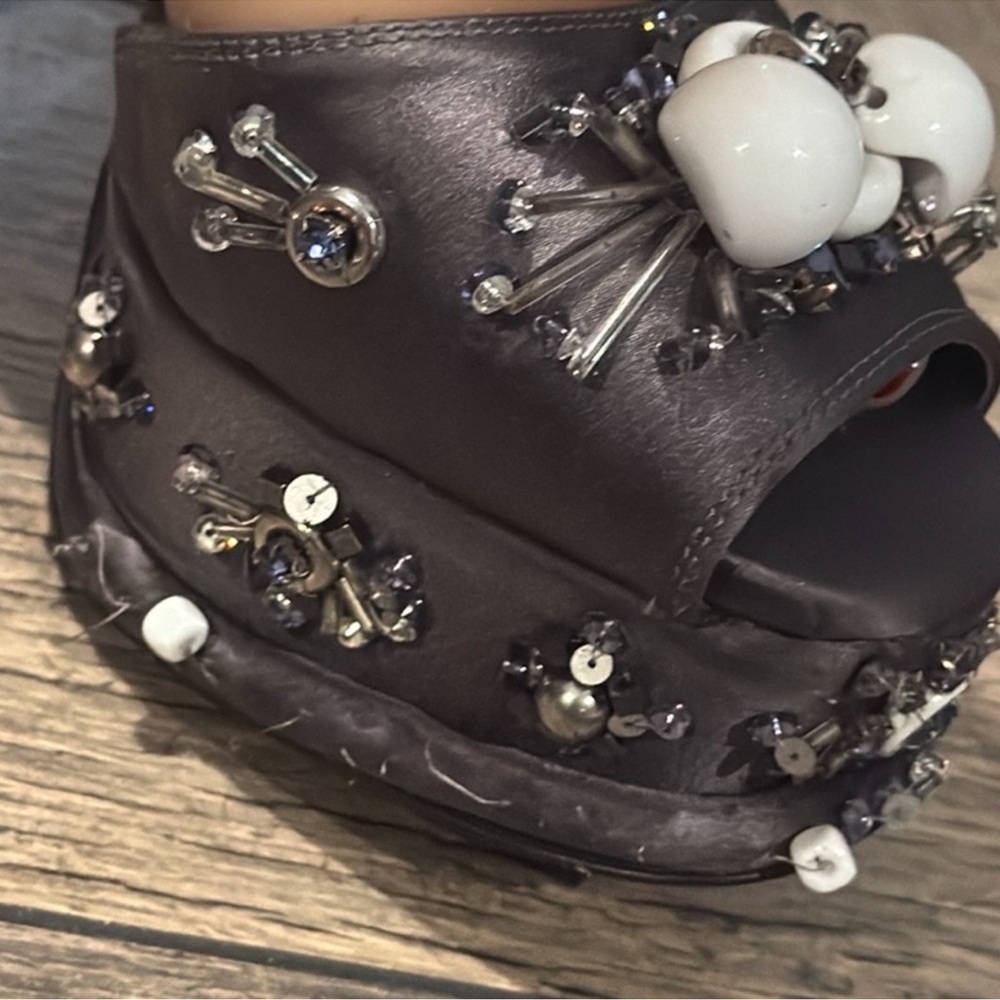 Authentic Prada luxury designer runway satin embellished platform heels sz 8 - Picture 10 of 16